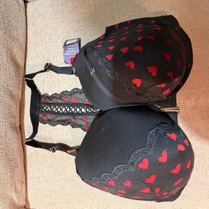 Lane Bryant Black and Red Heart Bra NWT